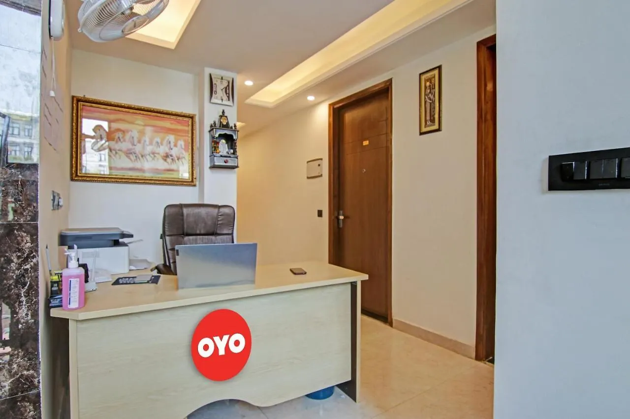 Hotel O The Crimson Palace New Delhi