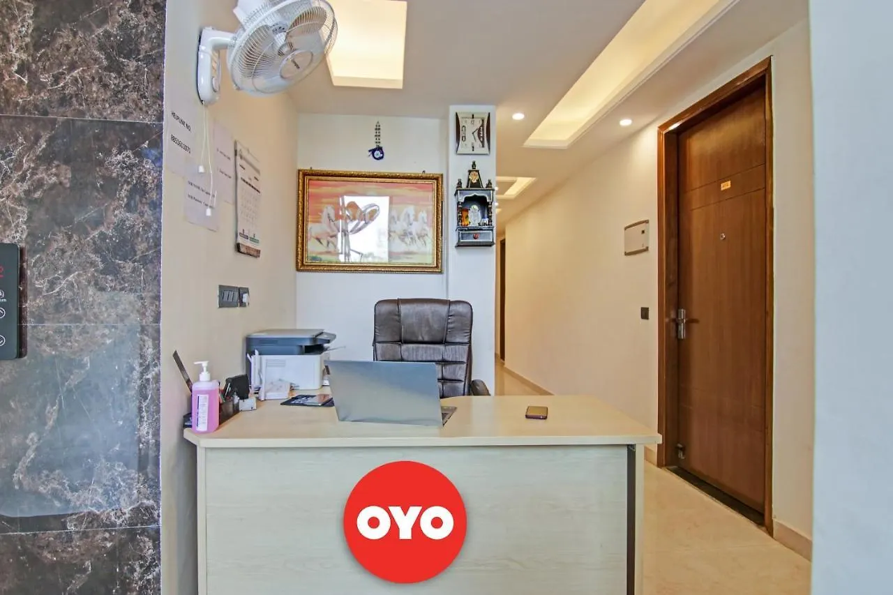 Hotel O The Crimson Palace New Delhi 3*,